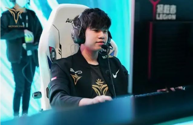 的后防线表 的后防线表