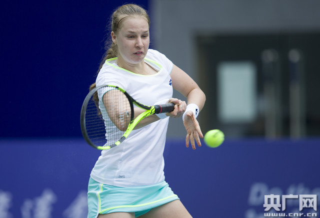 他球员的位 他球员的位